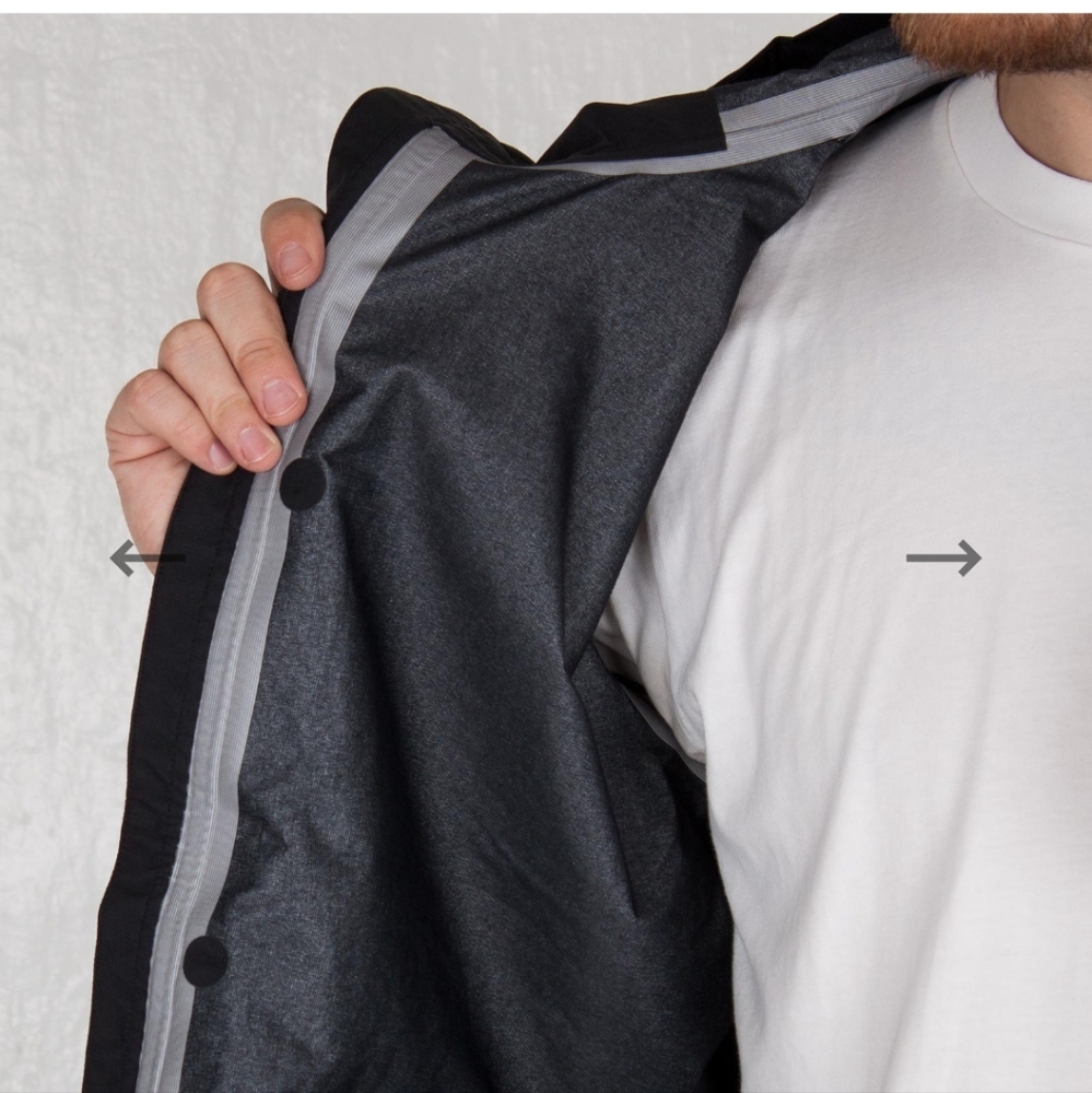 Nike. Saturday Jacket. Size XXL. Like New. - Picture 10 of 14